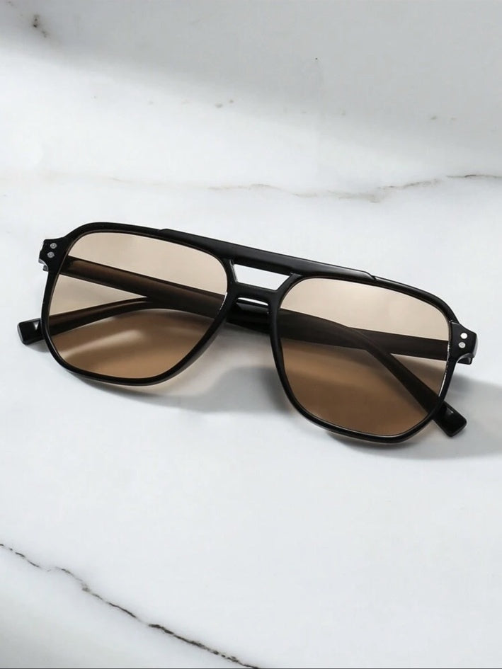 Oversized Black Sunglasses – Brown Lens